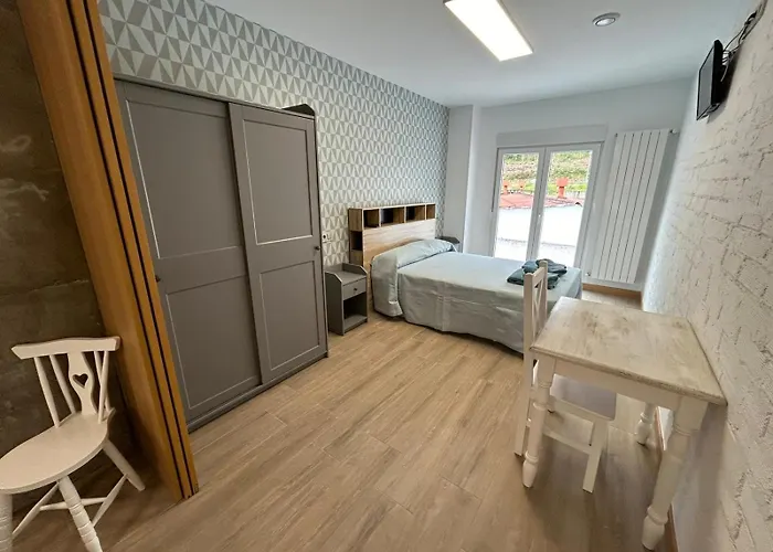 Torres Del Milladoiro