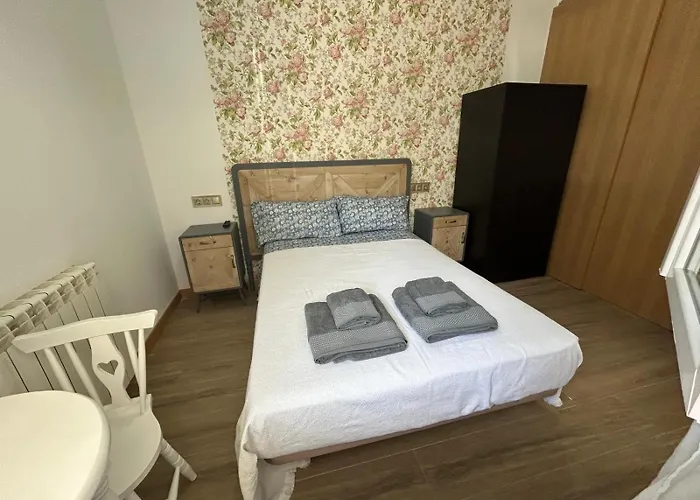 Torres Del Milladoiro 아파트 *